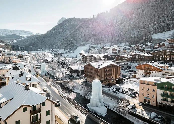 Hotel Cosmea - Your Dolomites & Honeymoon Experience